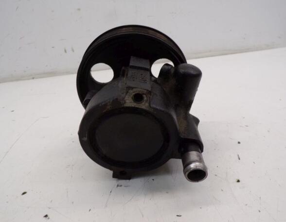 Power steering pump DACIA SANDERO