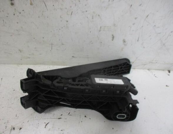 Accelerator pedal VW Golf V (1K1)