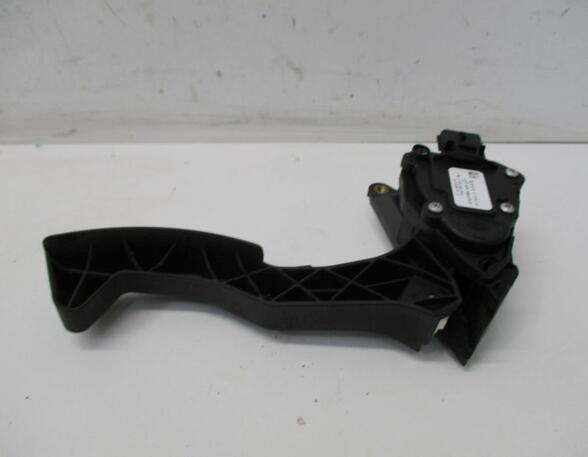 Accelerator pedal RENAULT Twingo III (BCM)