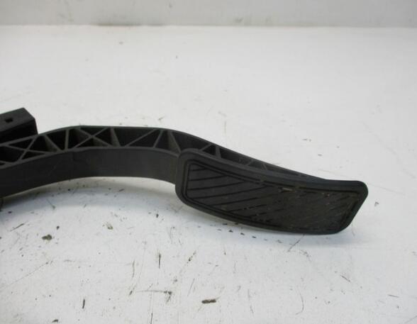 Accelerator pedal FORD Fiesta VI (CB1, CCN)