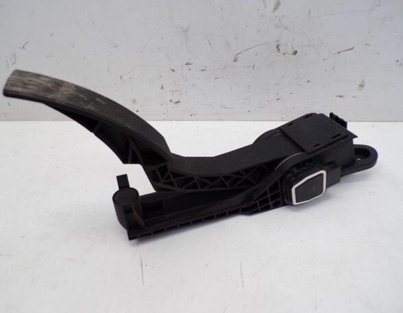 Accelerator pedal MERCEDES-BENZ M-Klasse (W164)