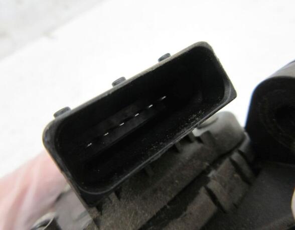 Accelerator pedal OPEL Astra H Caravan (L35)