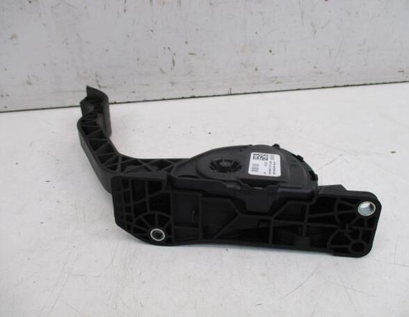 Accelerator pedal FORD Kuga II (DM2)