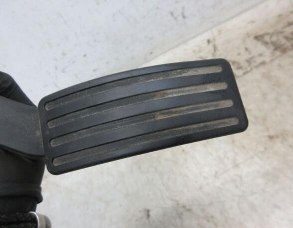 Accelerator pedal FORD TRANSIT CONNECT (P65_, P70_, P80_)