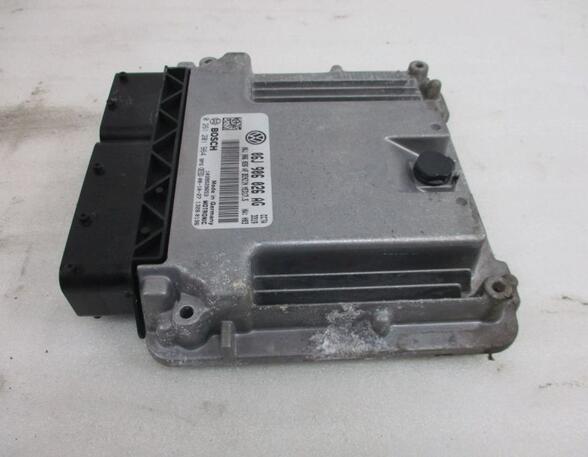 Control unit for engine management VW PASSAT Variant (3C5)