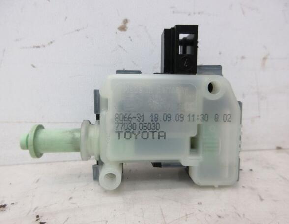 Servomotor for fuel filler flap TOYOTA AVENSIS Estate (_T27_)