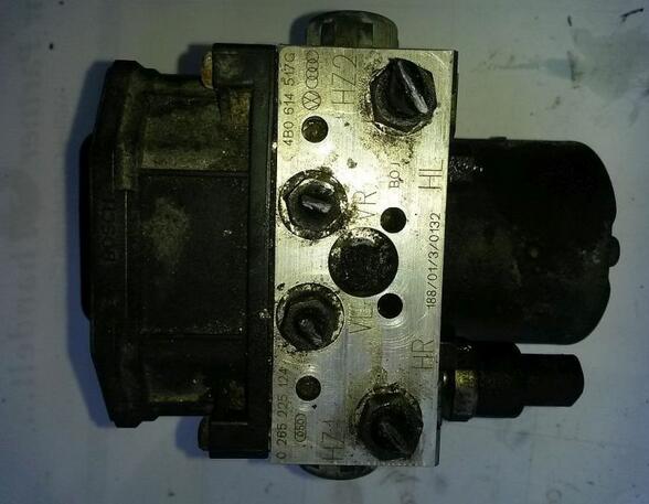 ABS Hydraulisch aggregaat VW Passat Variant (3B6)