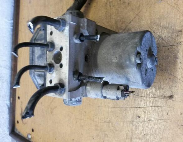 ABS Hydraulisch aggregaat VW Passat Variant (3B6)