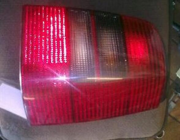 Combination Rearlight VW Golf III Variant (1H5)