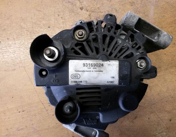 Dynamo (Alternator) OPEL Meriva (--)