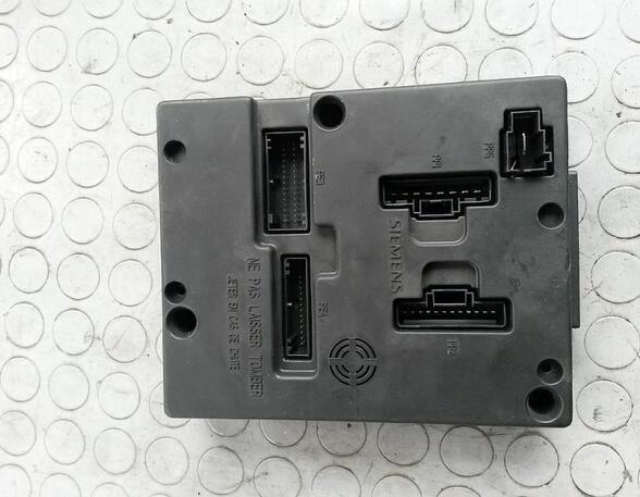 Fuse Box RENAULT Scénic I Großraumlimousine (FA0, JA0/1)