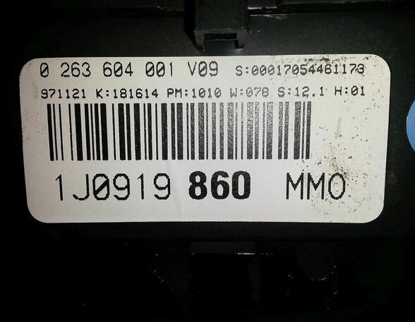 Speedometer VW GOLF IV (1J1)