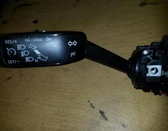 Steering Column Switch SEAT LEON (5F1)