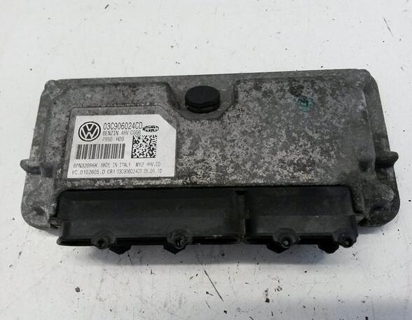 Control unit for engine SEAT IBIZA IV ST (6J8, 6P8)