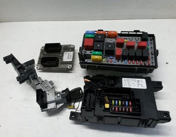 Control unit for engine FIAT PUNTO (199_)