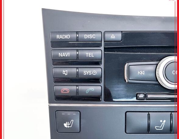 Radio CD/Navigation MERCEDES-BENZ E-KLASSE W212 E200 CDI 100 KW