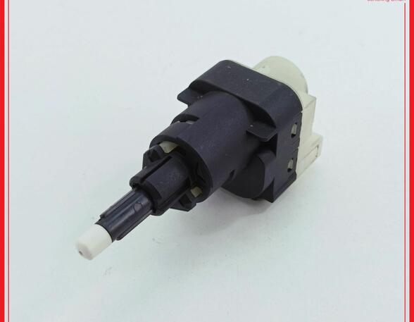 Brake Light Switch VW Passat (3B3)