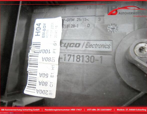 Sicherungskasten Schachtel Relais Relay VW GOLF V (1K1) 1.9 TDI 77 KW