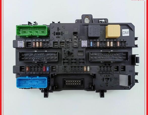 Fuse Box OPEL Vectra B (J96)