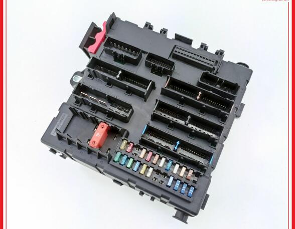 Fuse Box OPEL Signum (--)