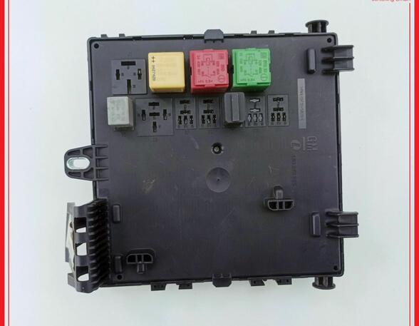 Fuse Box OPEL Signum (--)