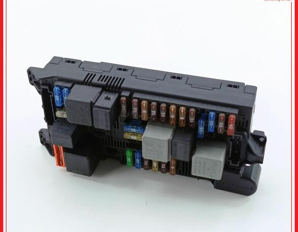 Fuse Box MERCEDES-BENZ E-Klasse (W211)