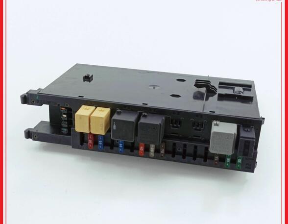 Fuse Box MERCEDES-BENZ C-Klasse T-Model (S203)