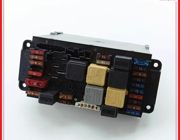 Fuse Box MERCEDES-BENZ C-Klasse T-Model (S203)