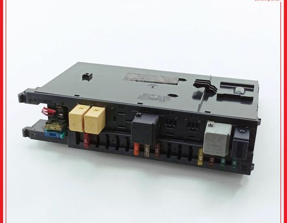 Fuse Box MERCEDES-BENZ C-Klasse (W203)