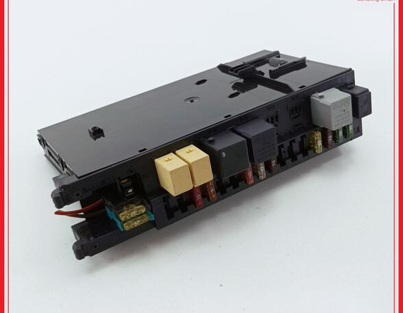 Fuse Box MERCEDES-BENZ C-Klasse (W203)