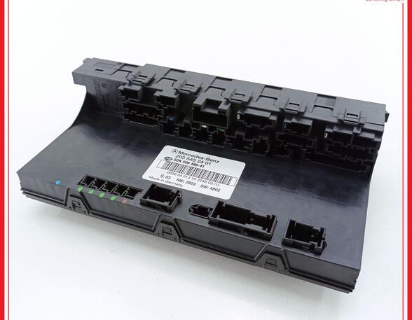 Fuse Box MERCEDES-BENZ C-Klasse (W203)