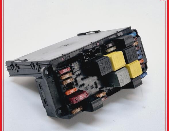 Fuse Box MERCEDES-BENZ C-CLASS (W203)