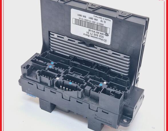 Fuse Box MERCEDES-BENZ C-CLASS Coupe (CL203)