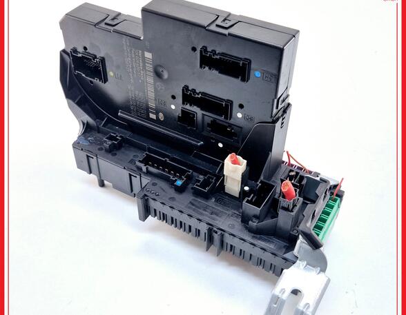 Fuse Box MERCEDES-BENZ E-CLASS (W212)