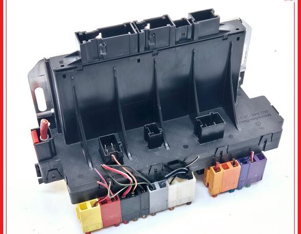 Fuse Box MERCEDES-BENZ S-CLASS (W220)