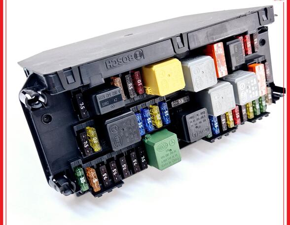 Fuse Box MERCEDES-BENZ SLK (R172)