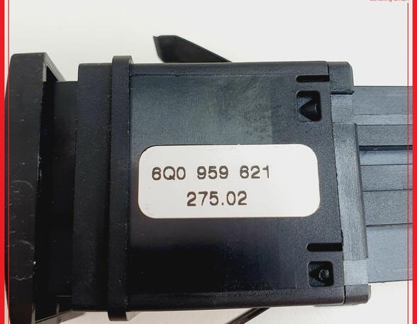 Heated Rear Windscreen Switch VW Polo (9N)