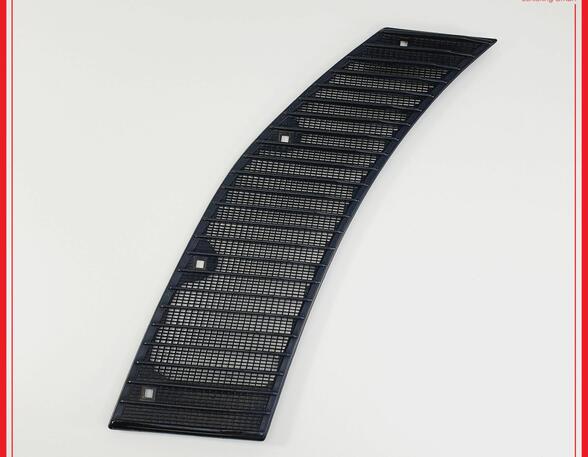 Ventilatiegrille bumper MERCEDES-BENZ 123 T-Model (S123)