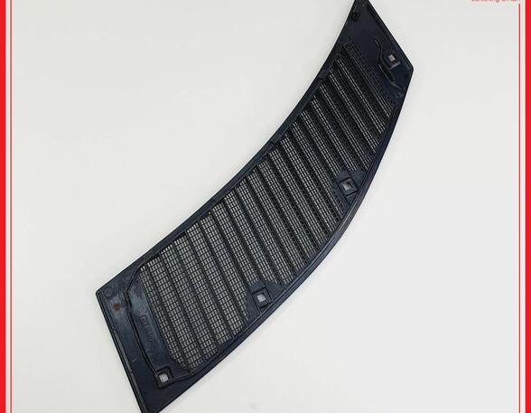 Ventilatiegrille bumper MERCEDES-BENZ 123 T-Model (S123)