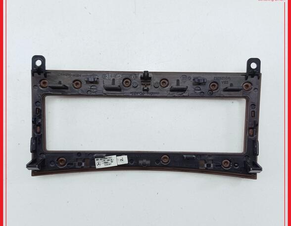 Trim Strip Bumper MERCEDES-BENZ E-Klasse (W212)