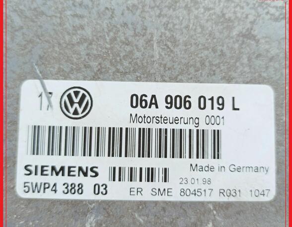 Engine Management Control Unit VW Golf IV (1J1)