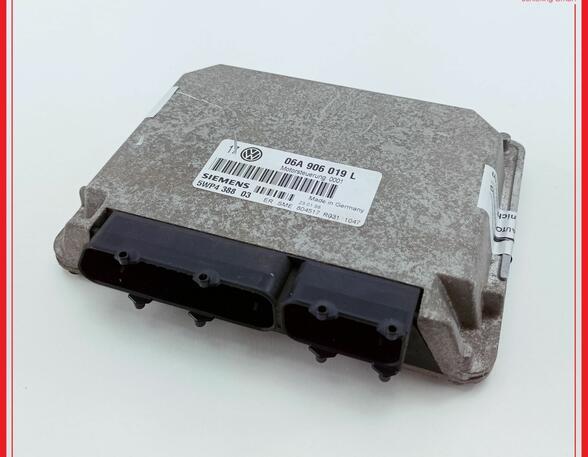 Engine Management Control Unit VW Golf IV (1J1)