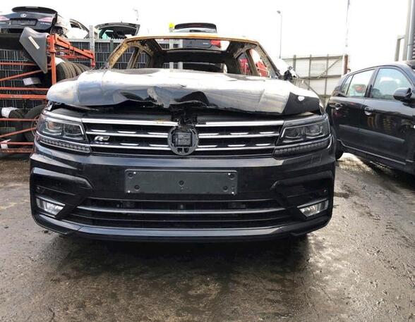 As VW TIGUAN (AD1, AX1), VW TIGUAN ALLSPACE (BW2), VW TOUAREG (CR7)