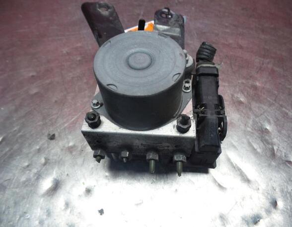 ABS Hydraulisch aggregaat TOYOTA Aygo (KGB1, WNB1)