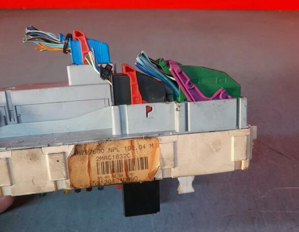 Fuse Box FIAT Stilo (192)