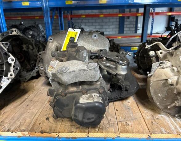 Handgeschakelde versnellingsbak OPEL CORSA D (S07)