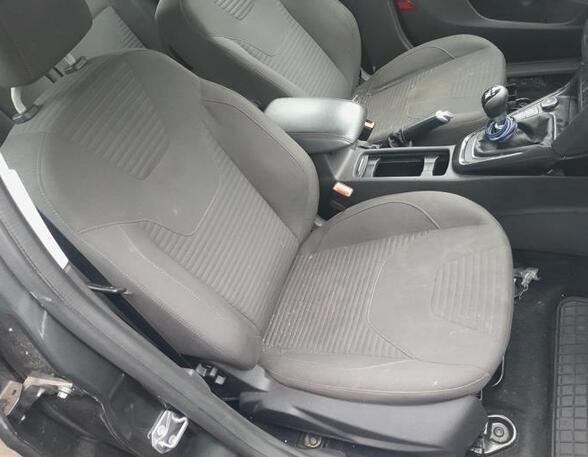 Armrest FORD FOCUS III Turnier