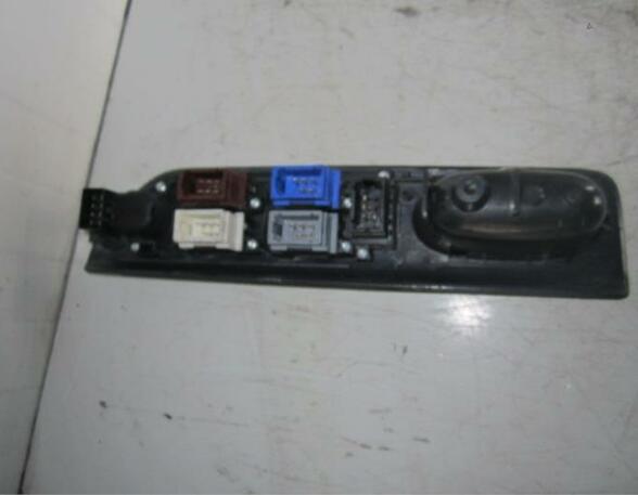 Switch for window winder RENAULT Laguna I (556, B56)