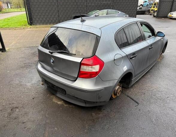 
Tür rechts hinten BMW 1er E87 41527191018 P21601931
