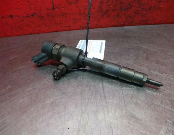 Injector Nozzle OPEL Astra H Caravan (L35)